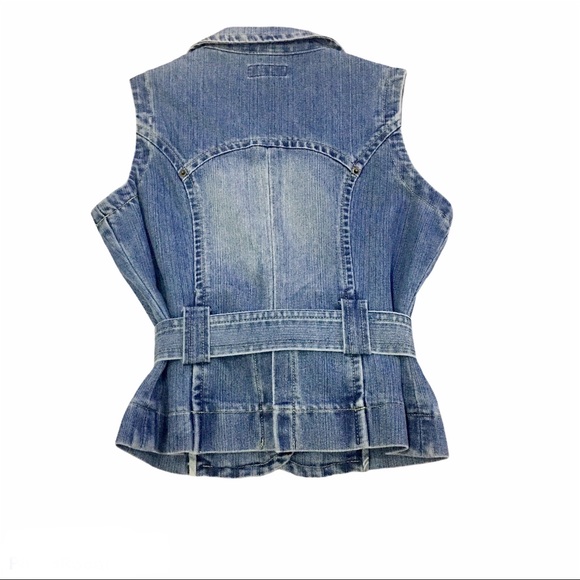 UB Jeans sleeveless denim jacket medium - Picture 6 of 9